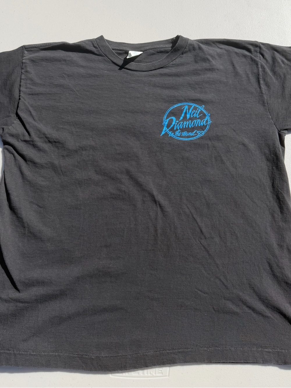 Vintage 1993 Neil Diamond In The Round Tour Concert Band Tee T-Shirt - Men’s XL